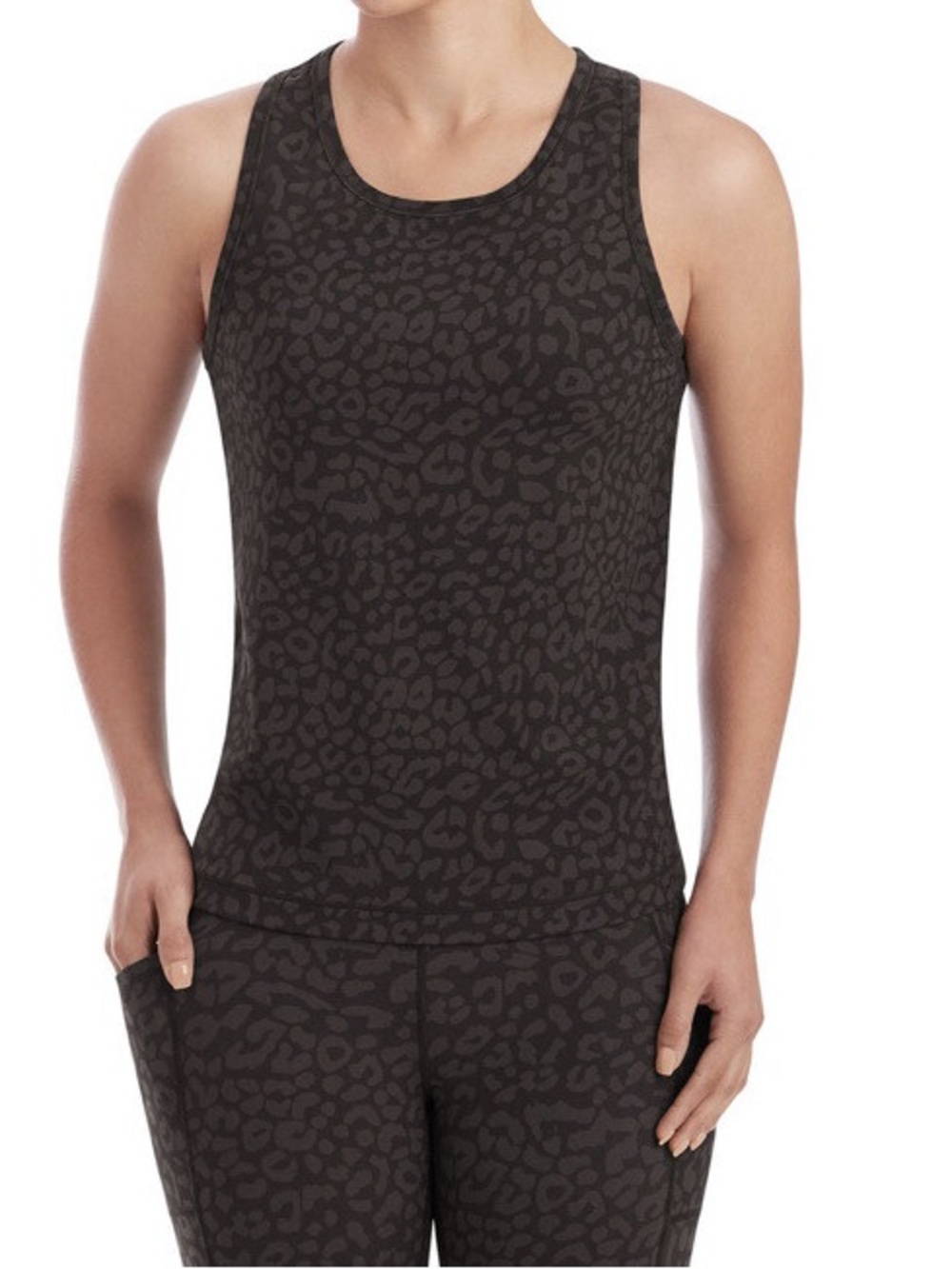 Comfortable Member’s Mark Zen racerback tank in size Medium